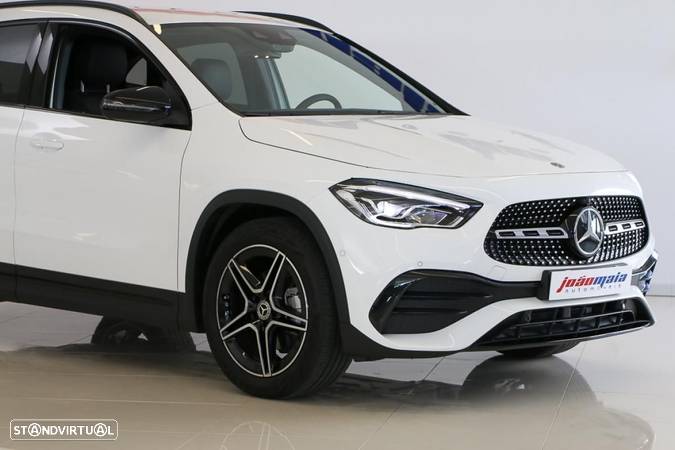 Mercedes-Benz GLA 180 d AMG Line - 4