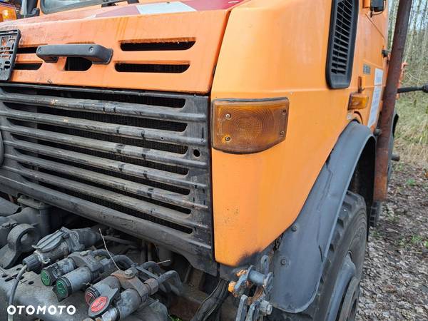 Mercedes-Benz UNIMOG U 1600 427.105 4X4 - 39