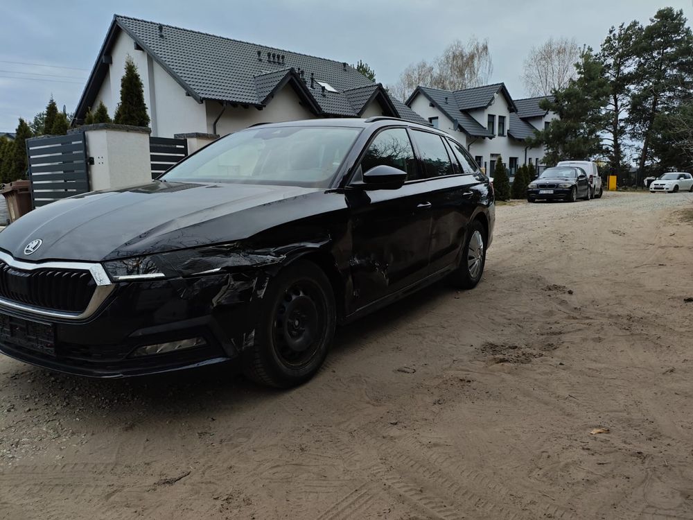 Skoda Octavia IV 1.5 TSI e-TEC DSG Exclusive 2024