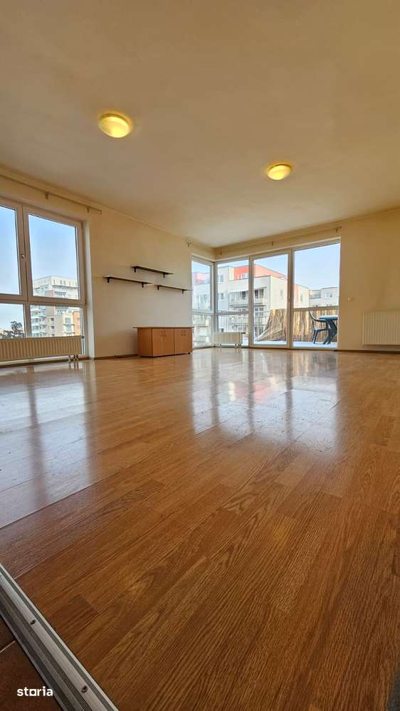 Exclusiv-Apartament 2 camere Avantgarden 1,parcare,140000 Euro neg-1