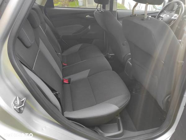 Ford Focus 1.6 Titanium - 21