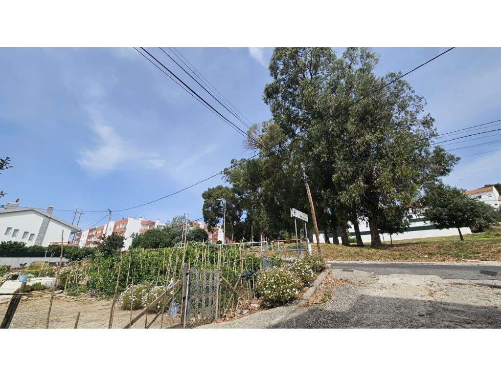 Terrenos urbanos para construção - Sobralinho, Alverca do Ribatejo-4