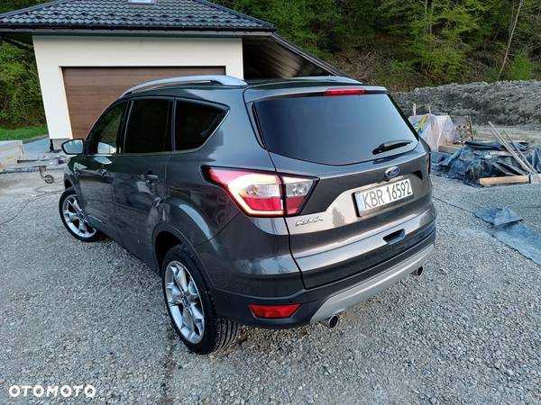 Ford Kuga 2.0 TDCi AWD Titanium - 39