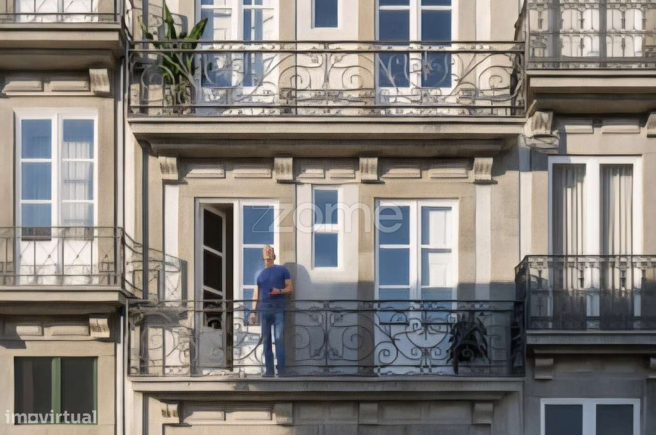 Prédio p/ Recuperar c/Projeto Aprovado – Rua do Comércio, nº 79 Por... - Grande imagem: 3/15