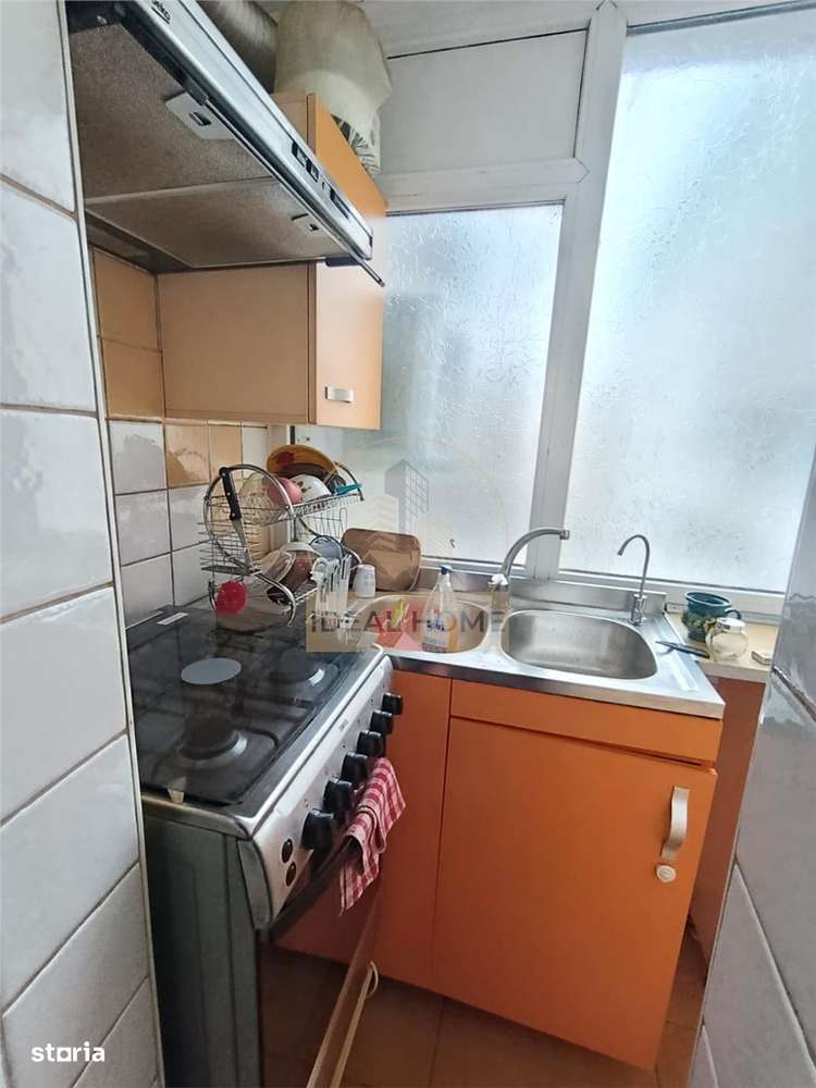 2 CAMERE DECOMANDAT - ETAJ INTERMEDIAR - ZONA GARA-7