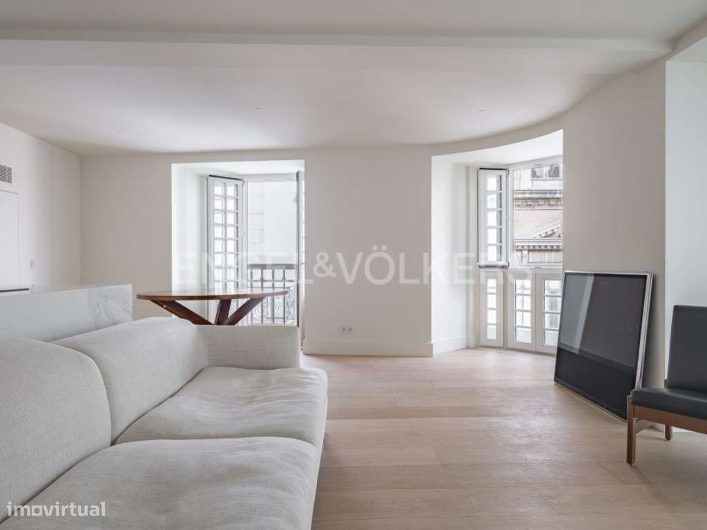 Elegante e luxuoso apartamento T2, junto à Av. da Liberdade - Grande imagem: 3/40