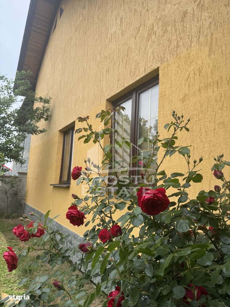 Casă unifamilială în Ghiroda cu teren generos 1752 mp - Imagine principală: 2/20