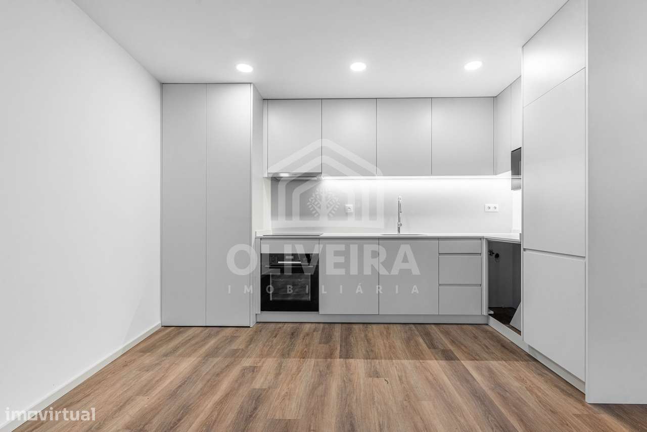 Apartamento T2 com terraço em Real-13