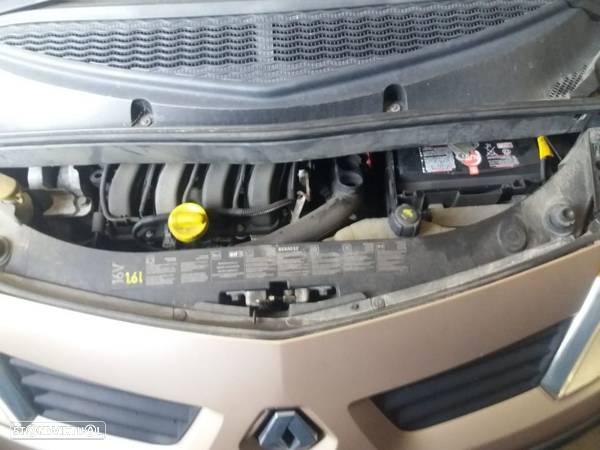 RENAULT MODUS 2006 1.6 GASOLINA CAIXA AUTOMÁTICA PARA PEÇAS - 18