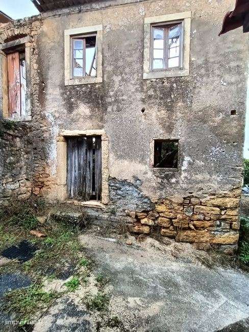 MORADIA PARA REABILITAR, ALMALAGUÊS- 15 MIN. COIMBRA - Grande imagem: 2/10