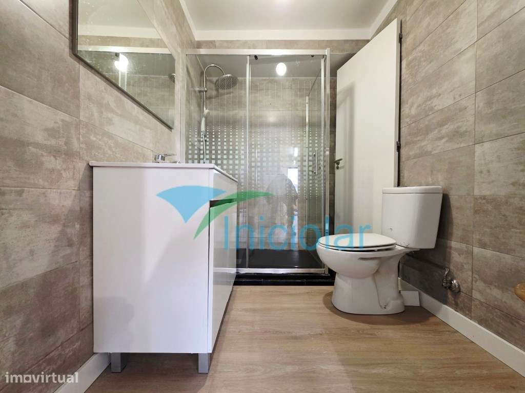 T2 Rio Tinto| Remodelado| Varanda| Arrumo-9