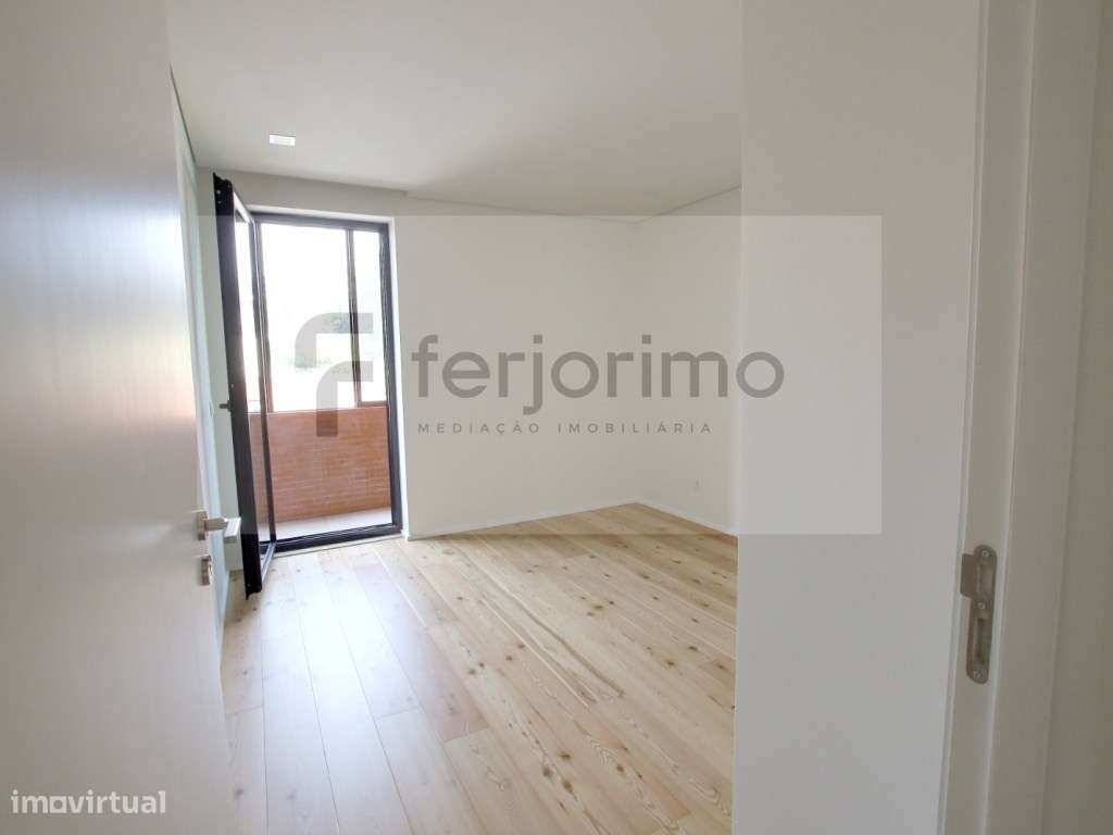 Fantástico apartamento T2 em Creixomil-21