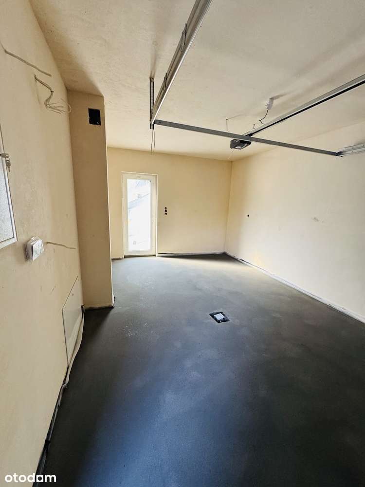 Nowy dom-4 sypialnie, blisko centrum-7