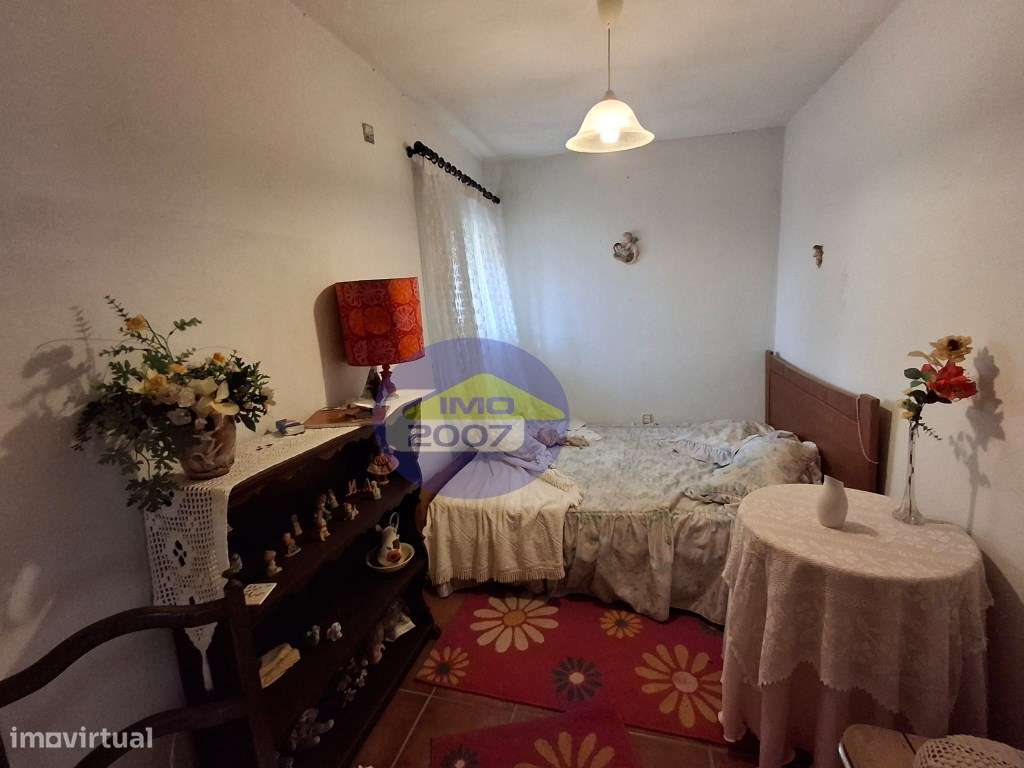 Moradia T3 com 600m2 de Terreno - A cerca de 4 km das Praias - Grande imagem: 3/15