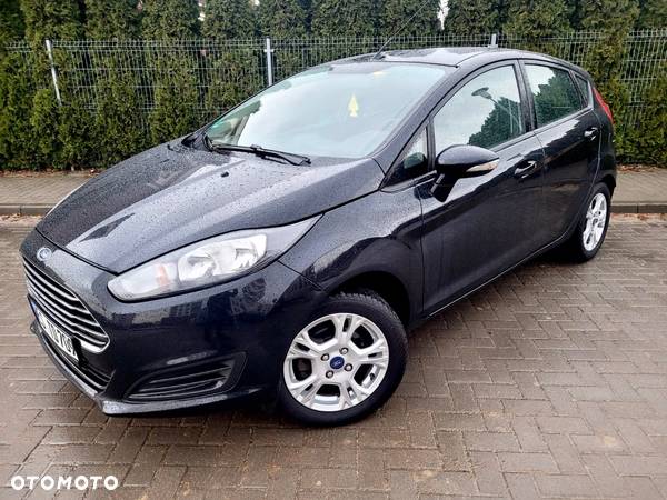 Ford Fiesta 1.0 Celebration - 4