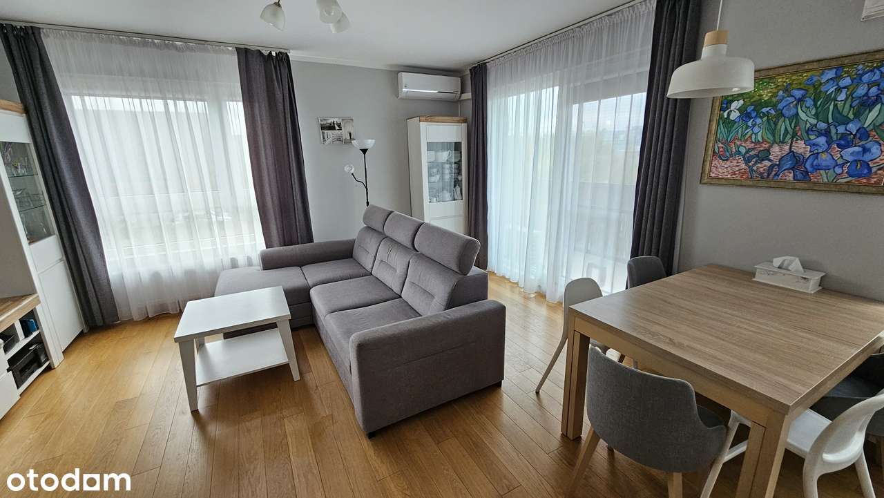 Słoneczne 3-pokojowe mieszkanie z klimatyzacją, balkonem i garażem - Pełny obrazek: 1/17