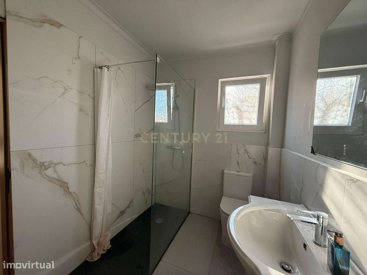 Apartamento T3 totalmente remodelado- Urbisado, Setúbal-5