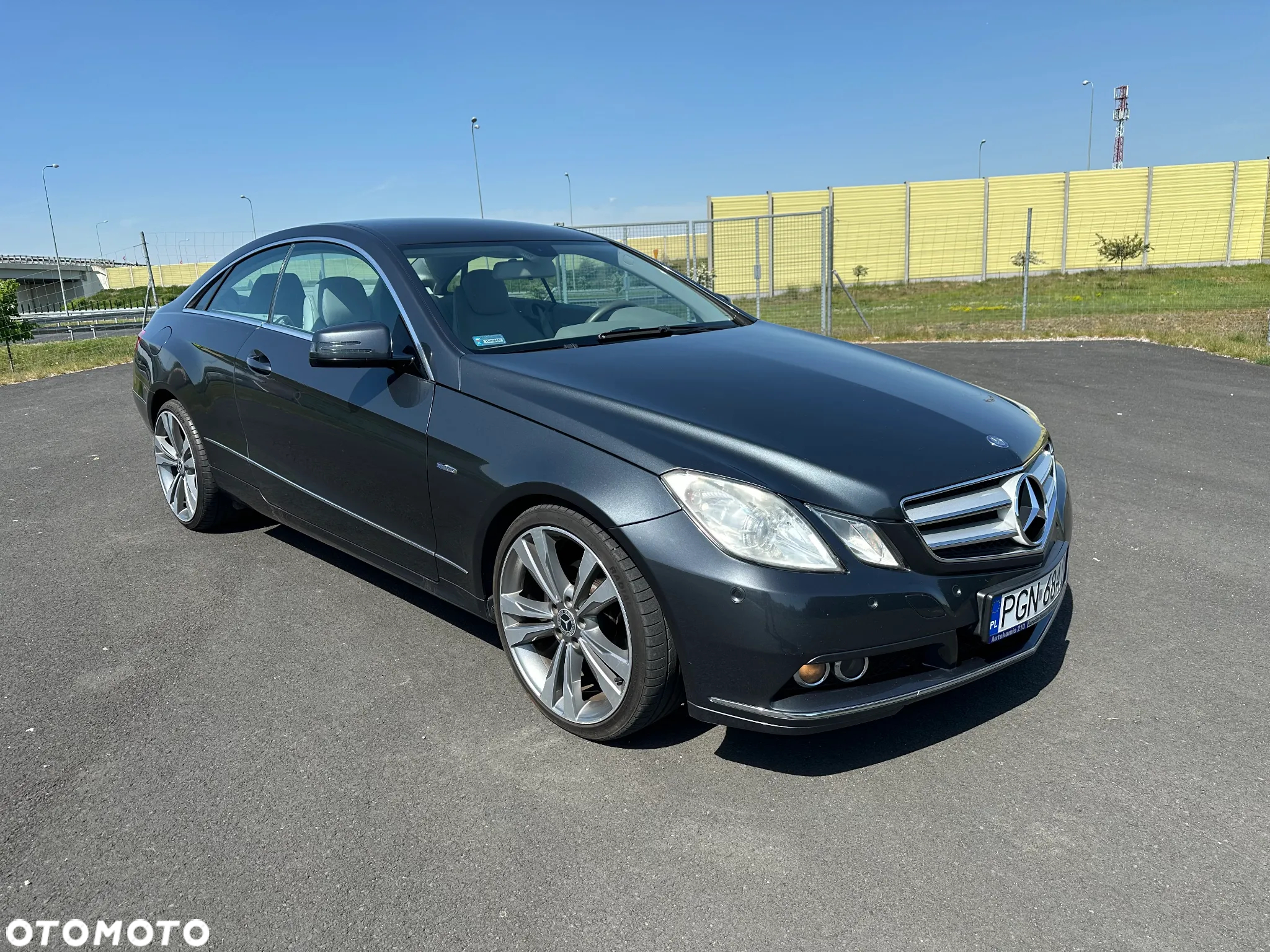 Mercedes-Benz Klasa E 220 (BlueTEC) d Coupe - 12