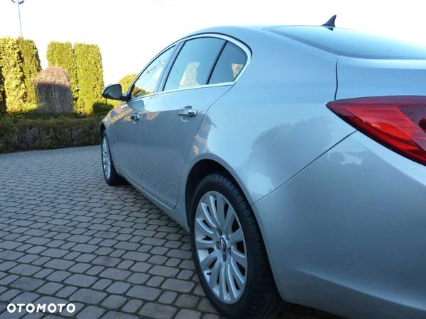 Opel Insignia 2.0 CDTI Cosmo - 11