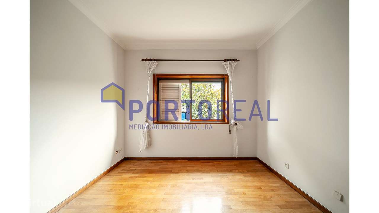 Moradia Isolada perto Praia Granja-10