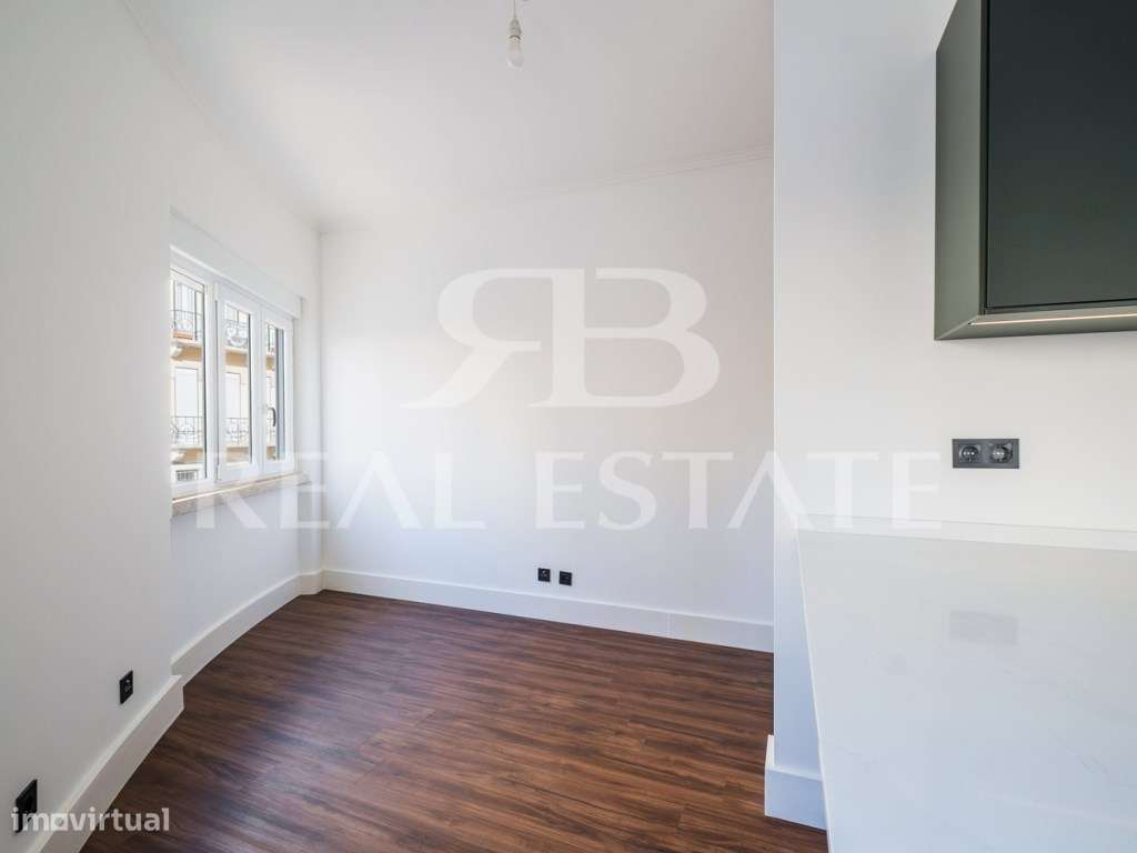 T3 com 1 suite - Renovado em CAMPO DE OURIQUE, ao lado do Jardim da...-5