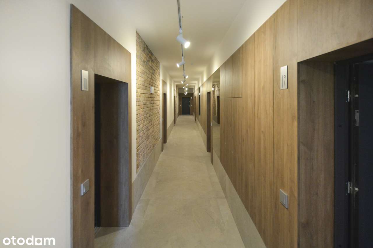 Nowoczesna kawalerka w centrum Tarnowskich Gór–wysoki standard,balkon! - Pełny obrazek: 4/10