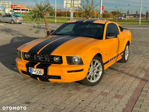 Ford Mustang 4.0 V6 - 1