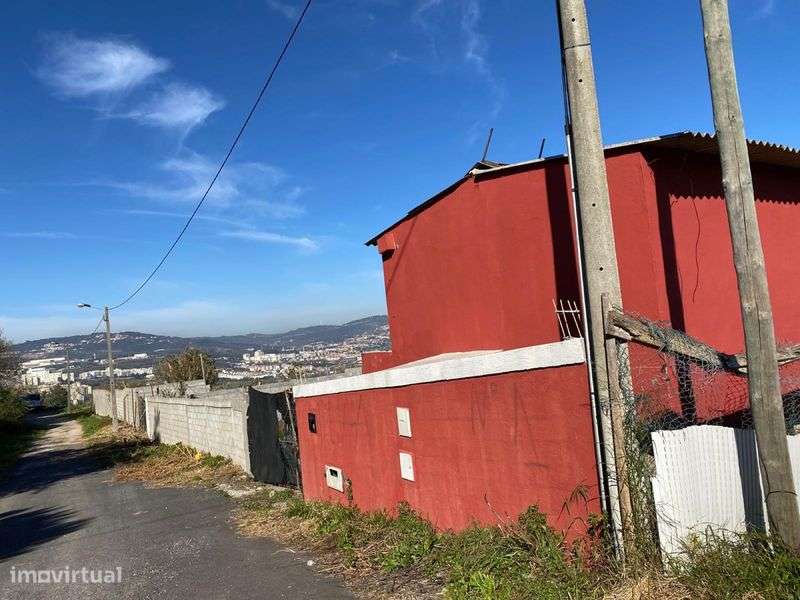 Terreno em Loures - Grande imagem: 2/5