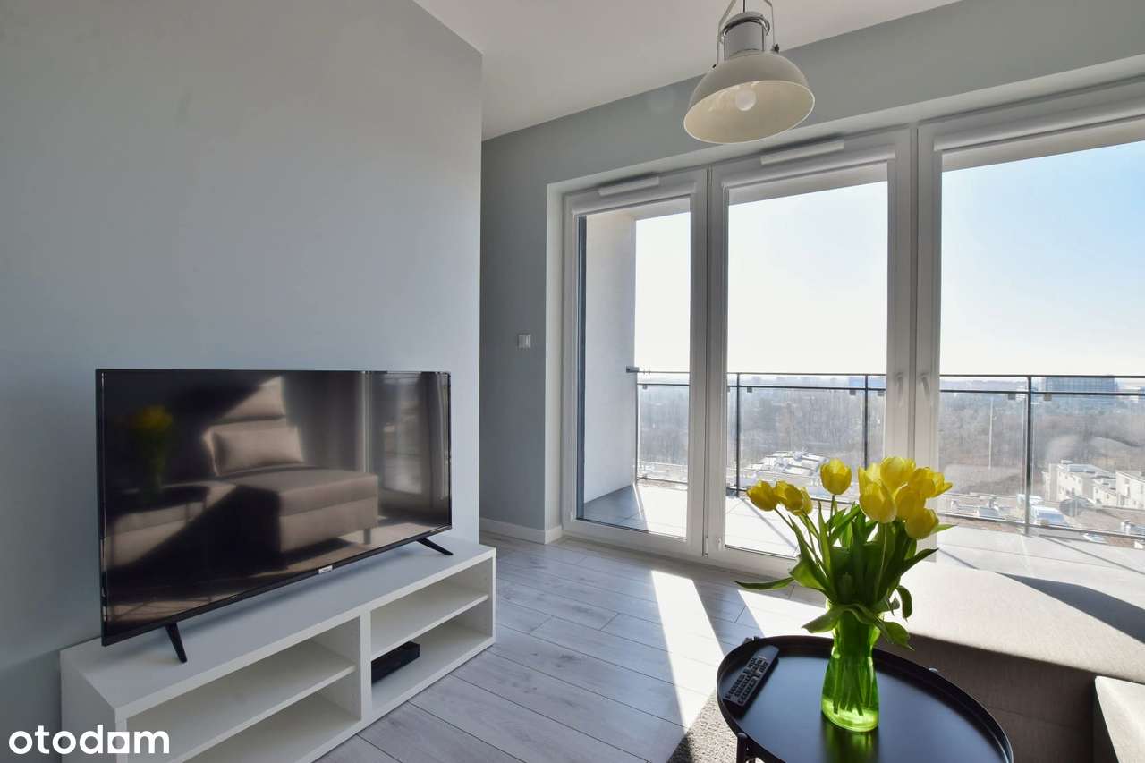 Mieszkanie z pięknym widokiem i dużym balkonem (bez prowizji) - Pełny obrazek: 2/9