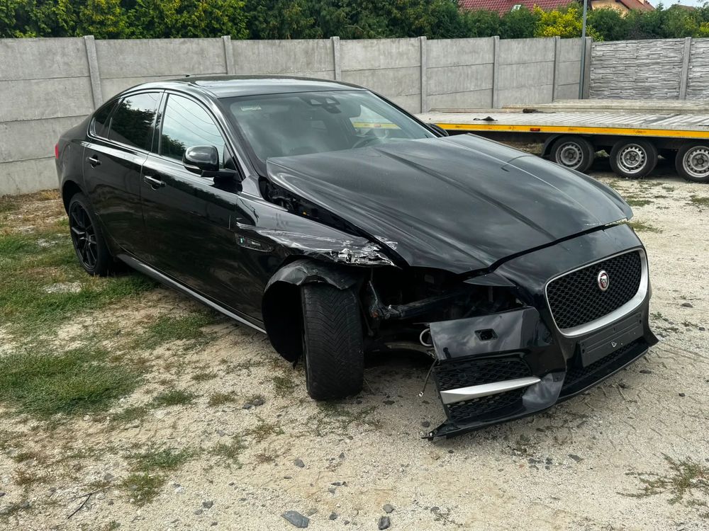 Jaguar XF X260 (2015-) 2.0 i4D AWD Pure 2018