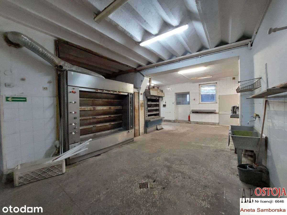 Oporów, budynek wolnostojacy z parkingiem! - Pełny obrazek: 2/10