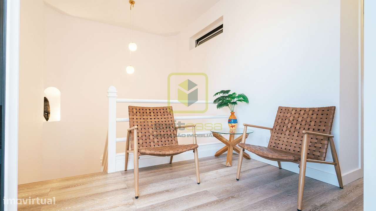 Moradia T4 com vista de mar-3