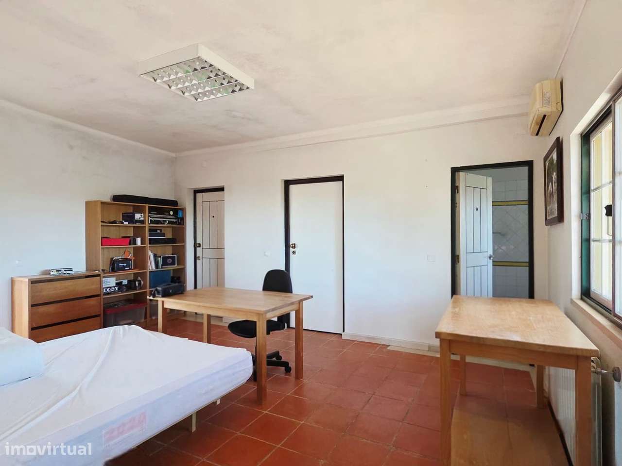Moradia T7 em Benavente com 2 piscinas-47