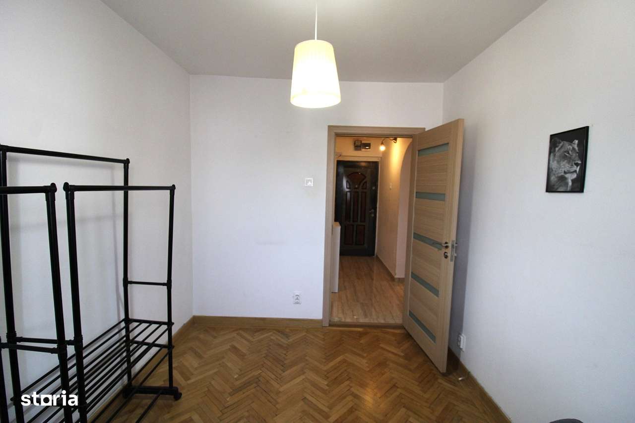 Apartament cu 3 camere in Centru langa Banca Nationala-5