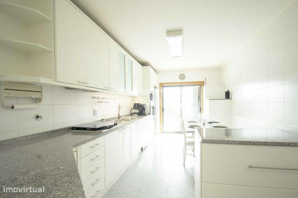 Apartamento T4 em Zona Premium - Pronto a Habitar em Bragança-19