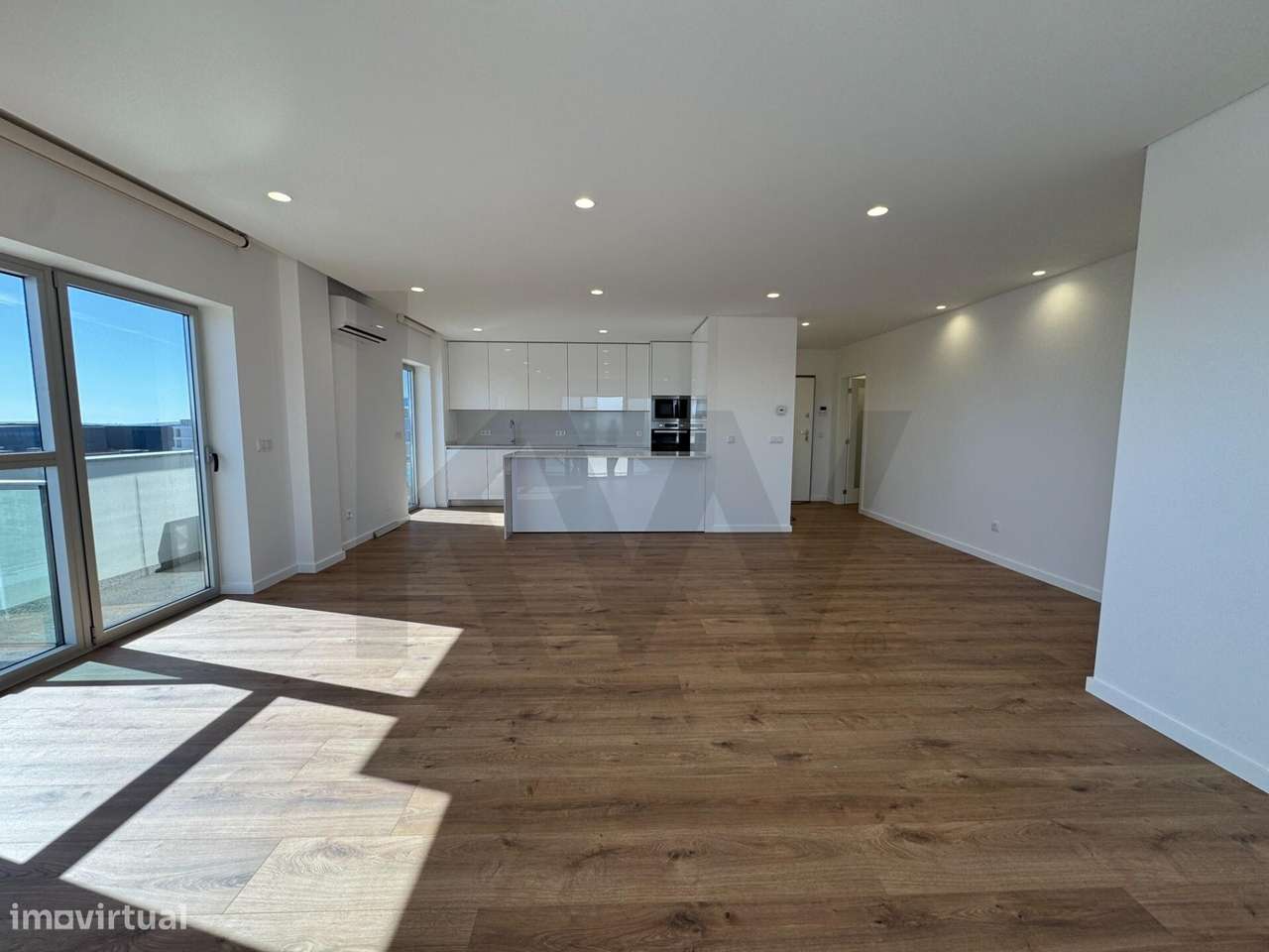 Arrendamento Premium, T3 de Conforto e Elegância junto ao Palácio do G - Grande imagem: 4/25