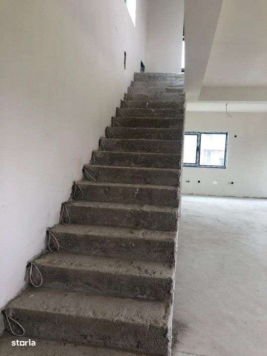 casa individuala cu 3 dormitoare - Imagine principală: 2/6