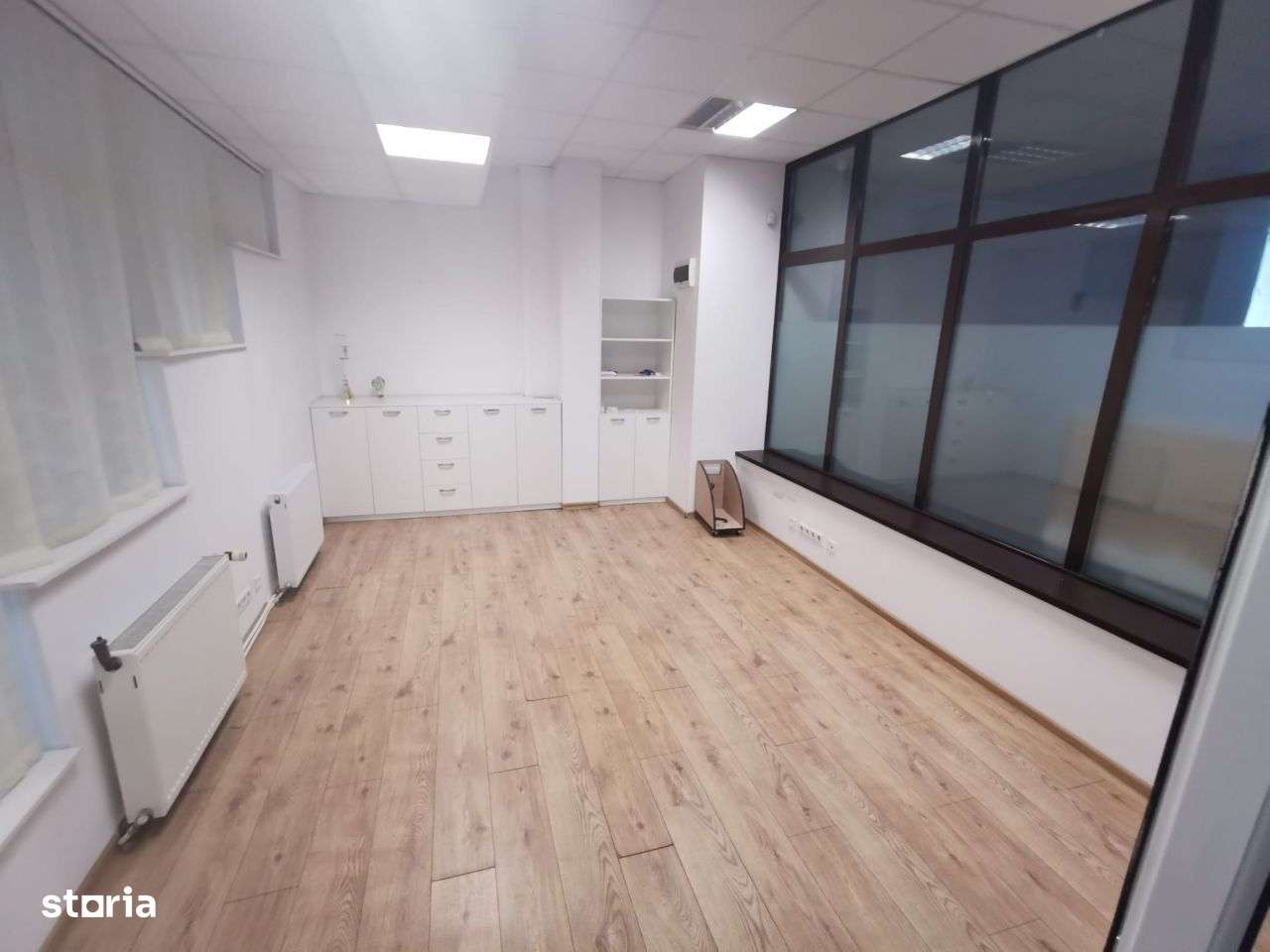 Spatiu birouri de inchiriat - Imagine principală: 4/9