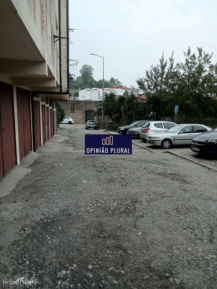Apartamento T3+1 com Vista Deslumbrante para o Rio Douro-15