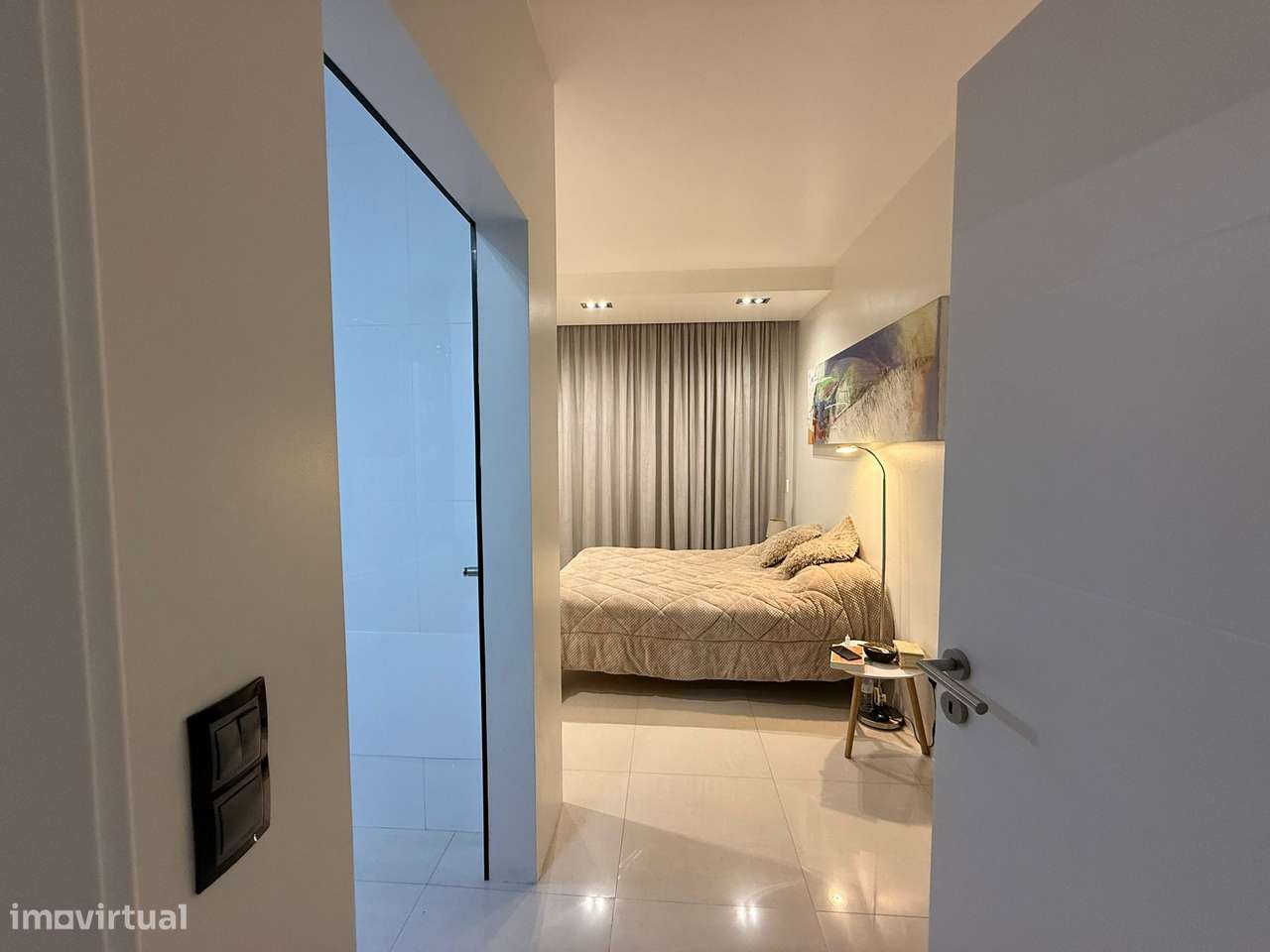 Moradia T4+1 moderna em Ílhavo.-16