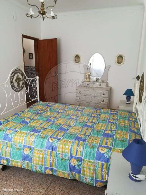 Moradia T5 para venda-10