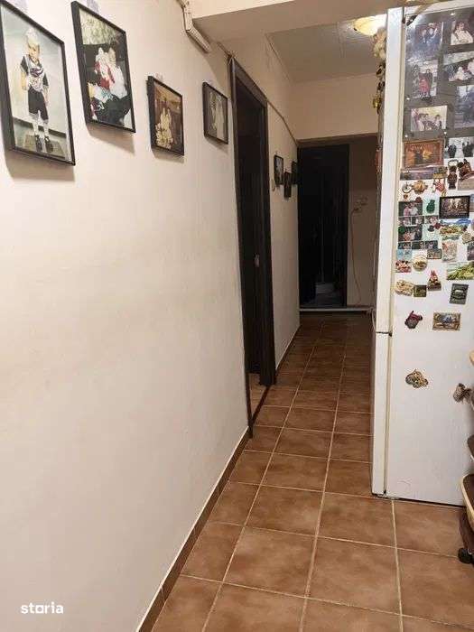 Apartament 3 camere de vanzare, centrala proprie,  parcare, Crangasi-6