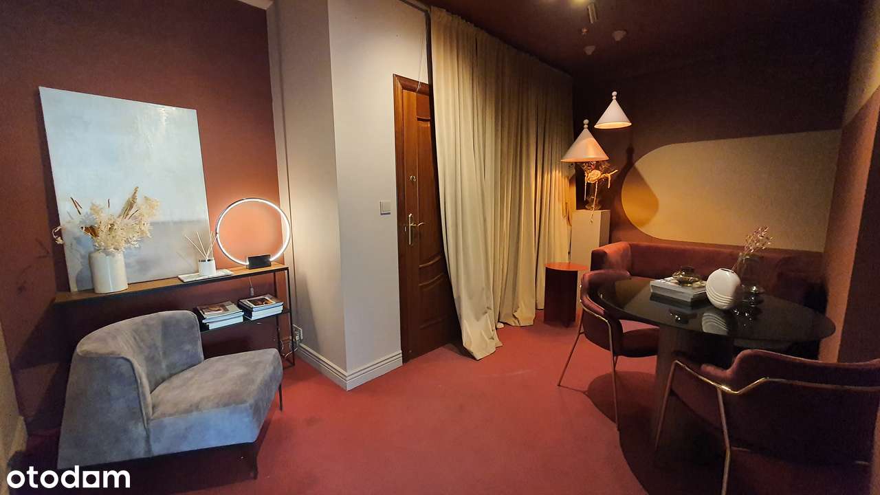 piękny lokal z ogromnymi witrynami Centrum Wrocławia-8