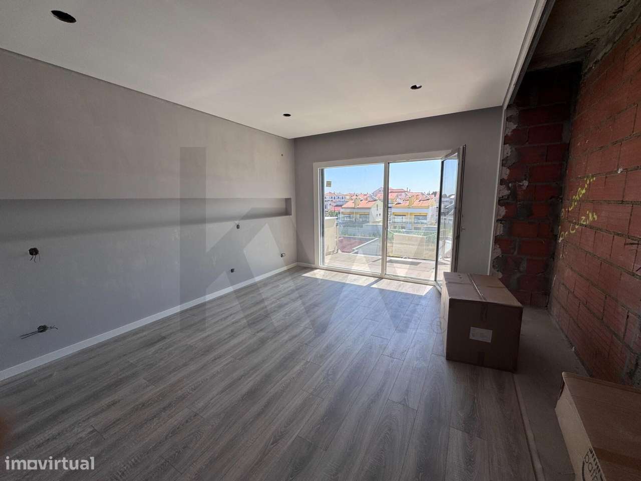 Moradia Geminada T3 com 2 suites, centro Fernão Ferro-19