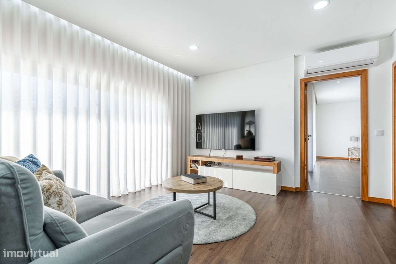 Morada individual com 4 suítes e piscina em Geraz do Minho - Póvoa de - Grande imagem: 5/56