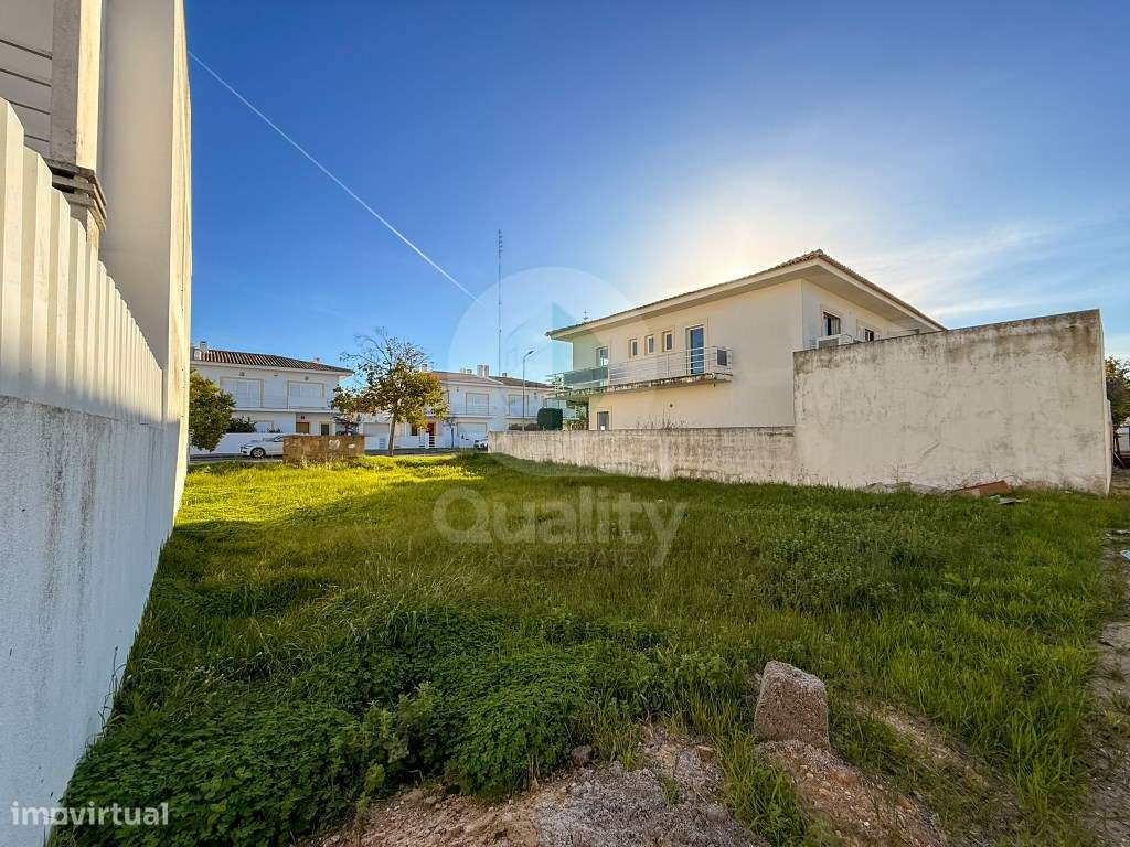 Terreno em Alhos Vedros - Grande imagem: 5/35