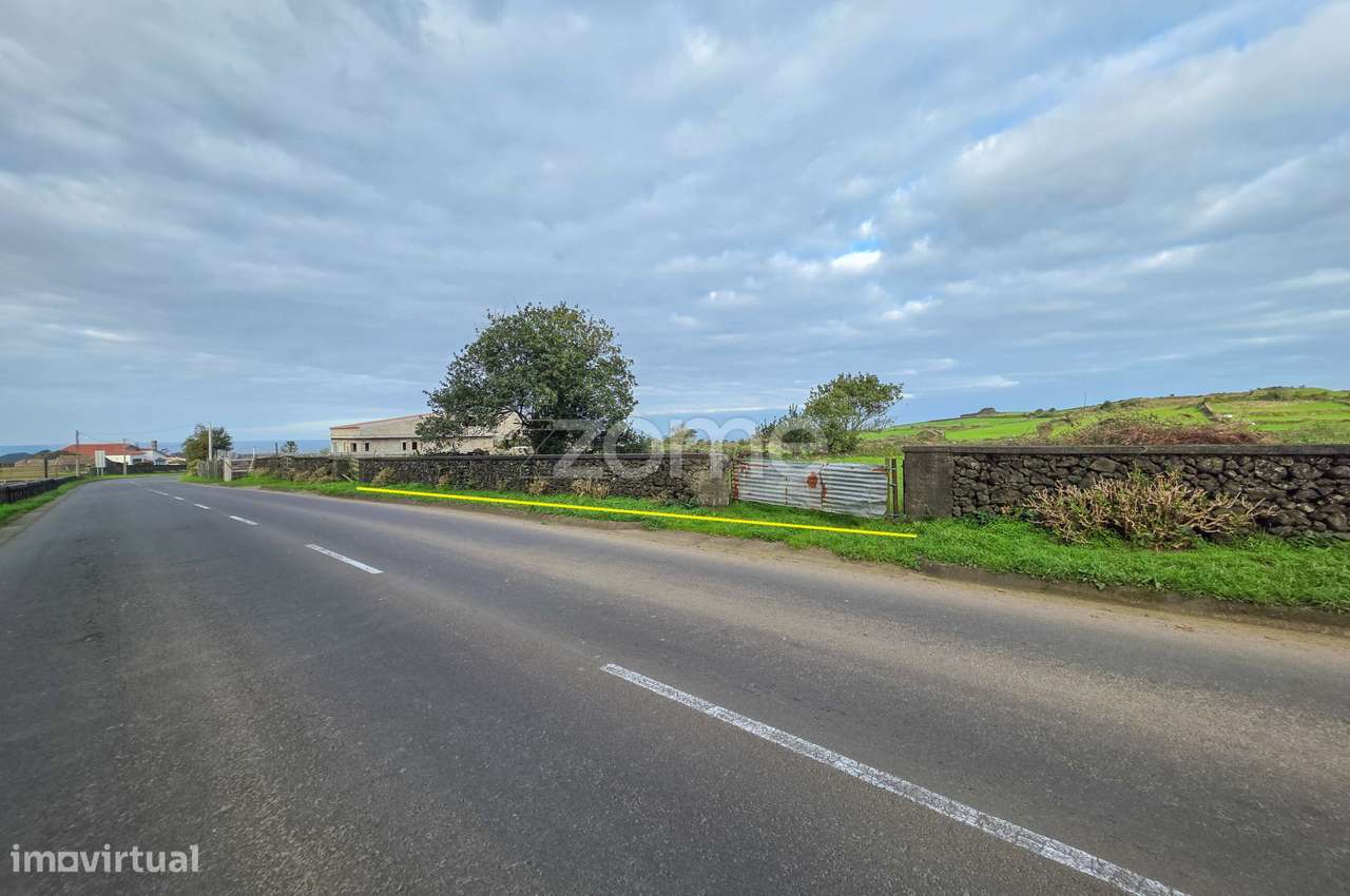 Terreno Rústico com 12.220 m² e Excelentes Acessos na Ribeira Grande - Grande imagem: 3/19