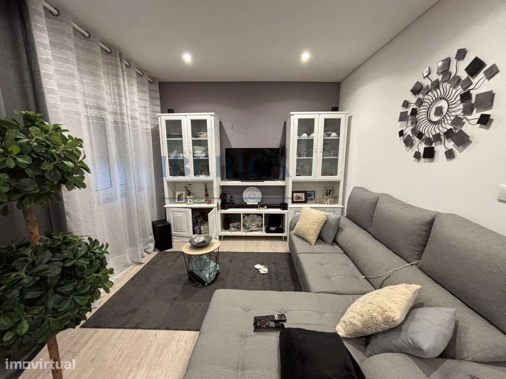 Moradia térrea Valbom individual Renovada-19