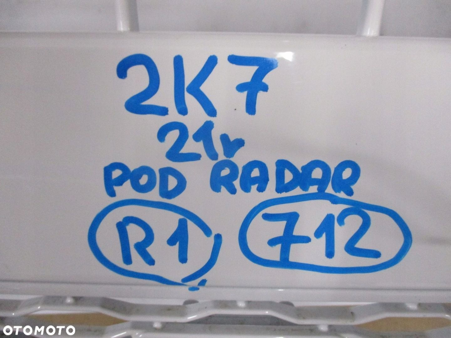 Zderzak przód VW CADDY 2K7 21R POD RADAR - 6