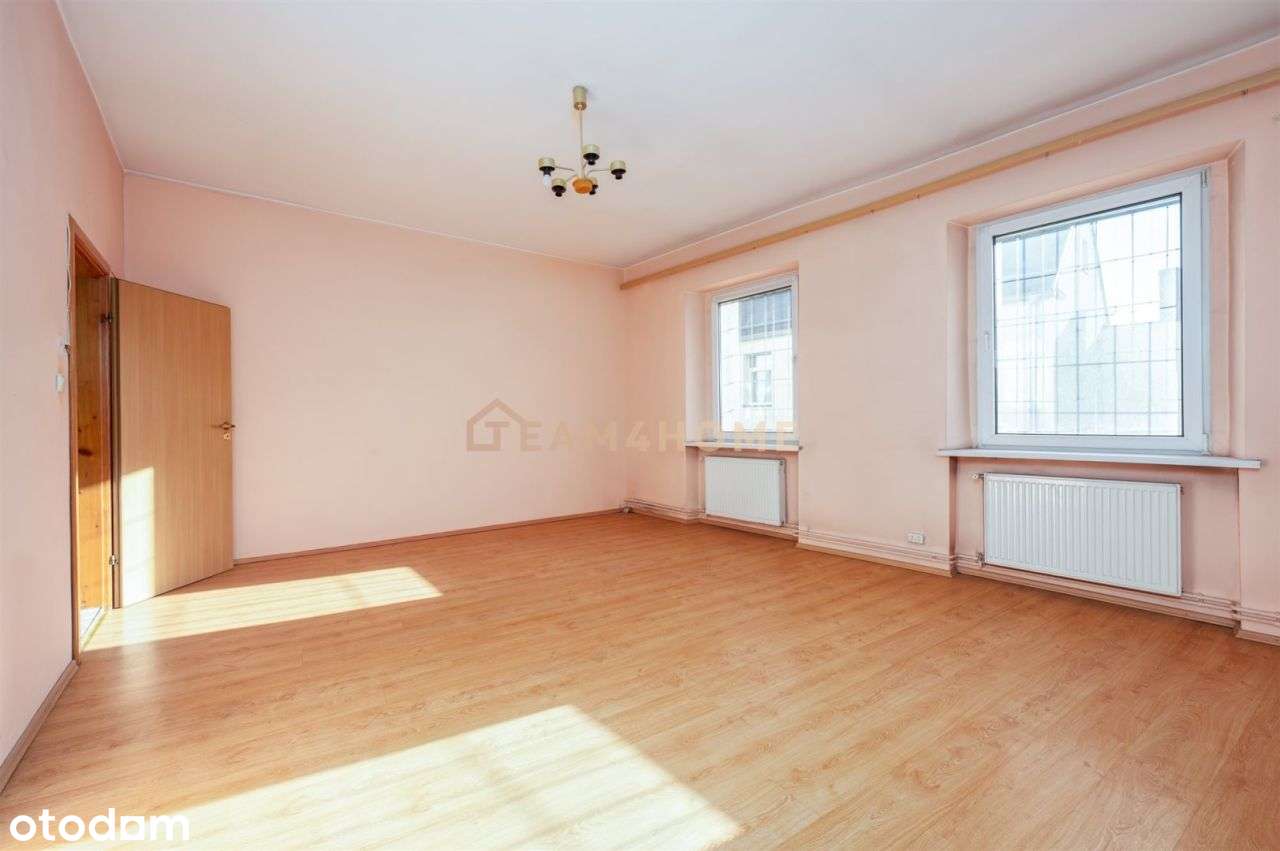 M4 w samym centrum z ogórkiem w części wspólnej-2